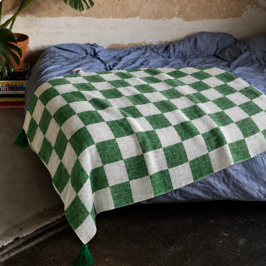 Pixeled Throw